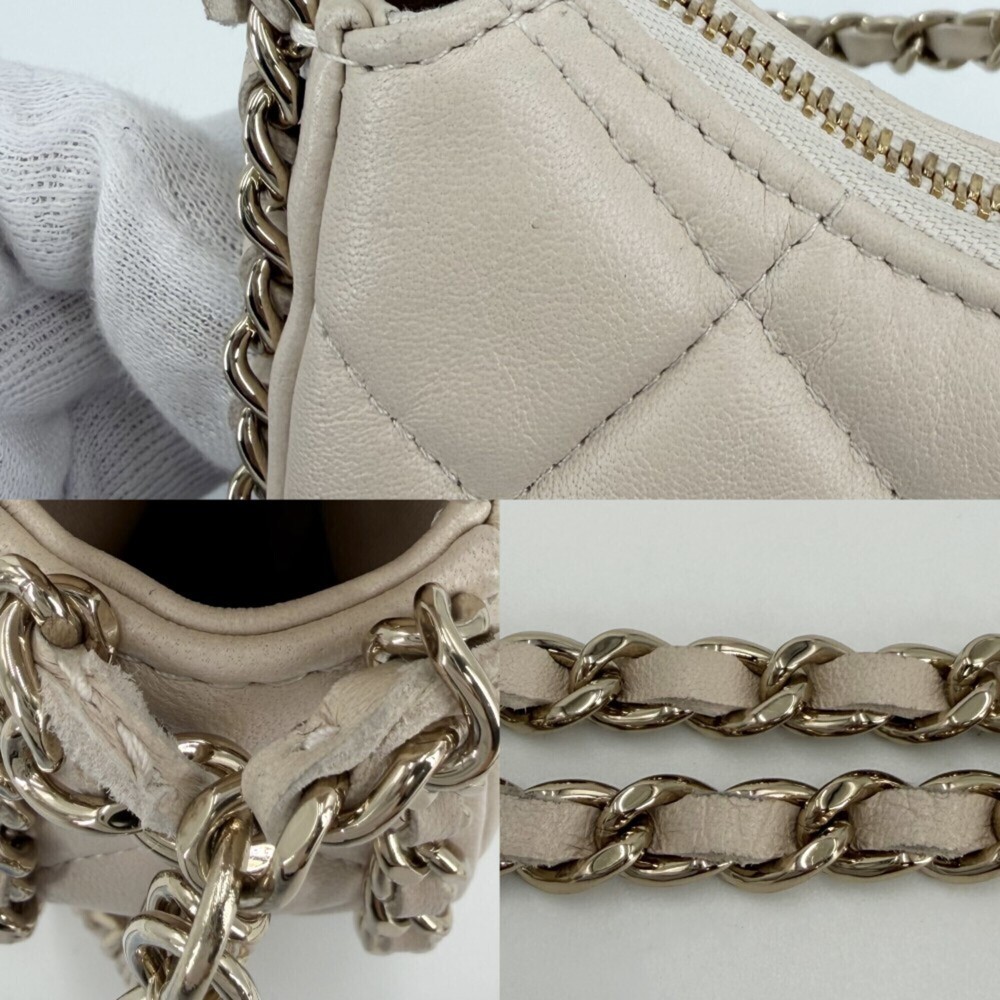 CHANEL Bag - Picture 7 of 8